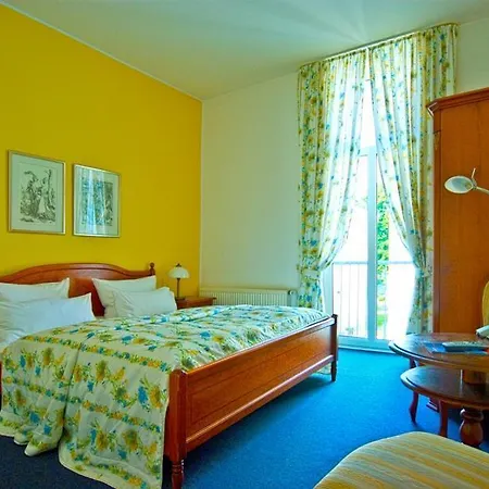 Ξενοδοχείο Kurparkhotel Warnemuende 4*