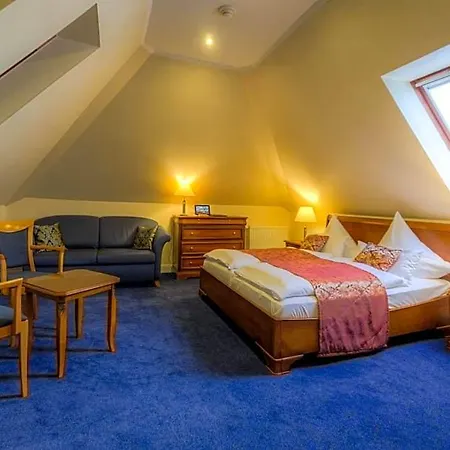 Kurparkhotel Warnemuende 4*