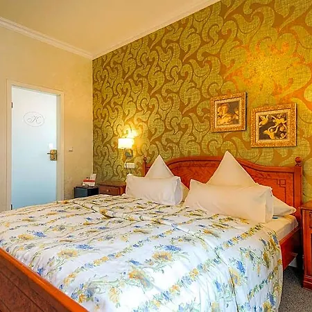 Kurparkhotel Warnemuende 4*