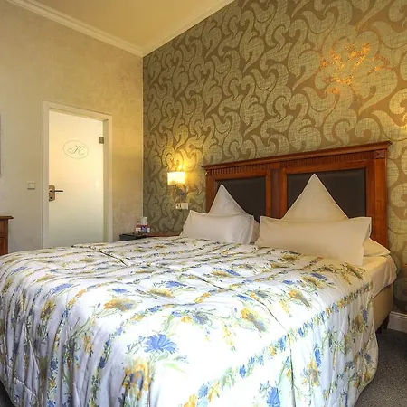 ホテル Kurparkhotel Warnemuende