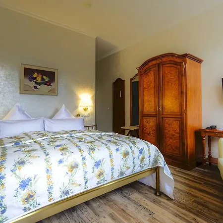 ホテル Kurparkhotel Warnemuende