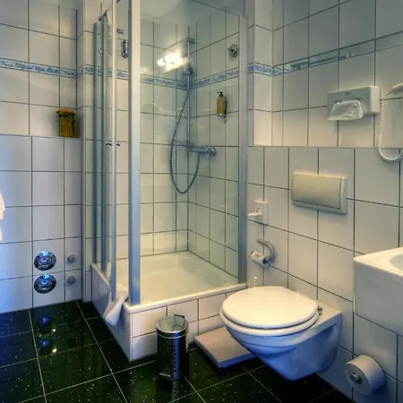 Kurparkhotel Warnemuende Hotel