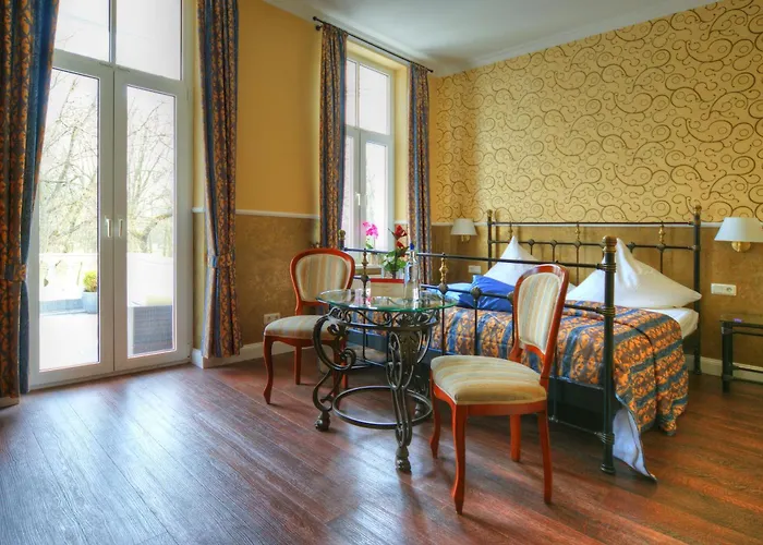 Kurparkhotel Warnemuende 4*